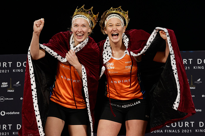 Sandra Ittlinger und Isabel Schneider jubeln nach ihrem Sieg bei King of the Court in Doha